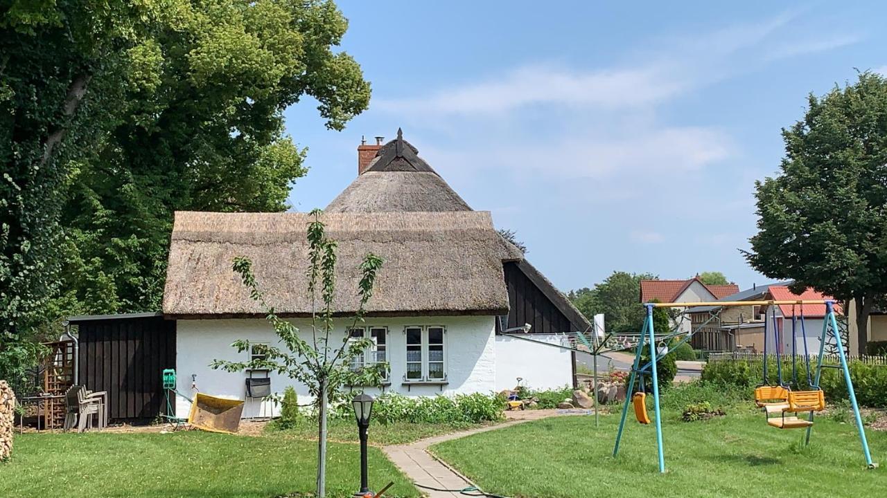 Ferienhaus Alte Schule Rambin Auf Ruegen Eksteriør billede